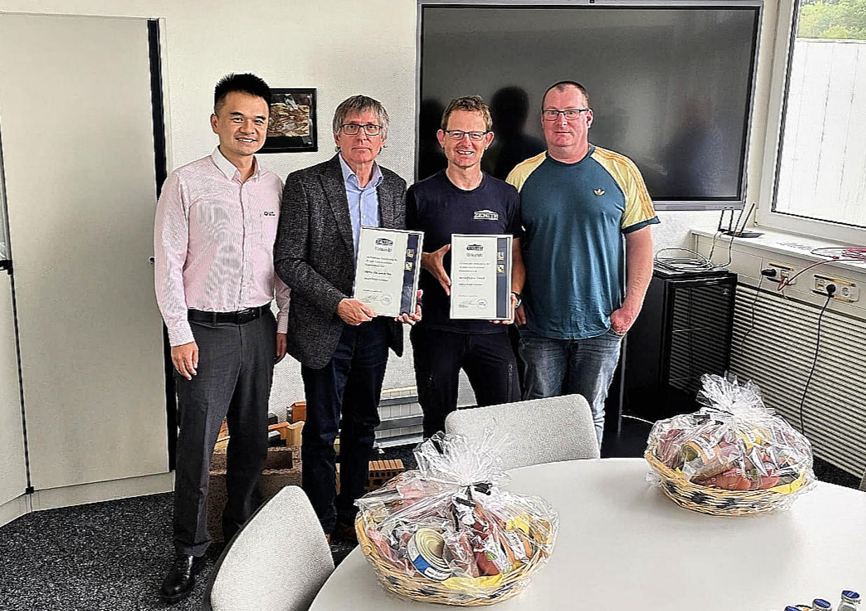 Salute à l'artighjanu Salute à a perseveranza